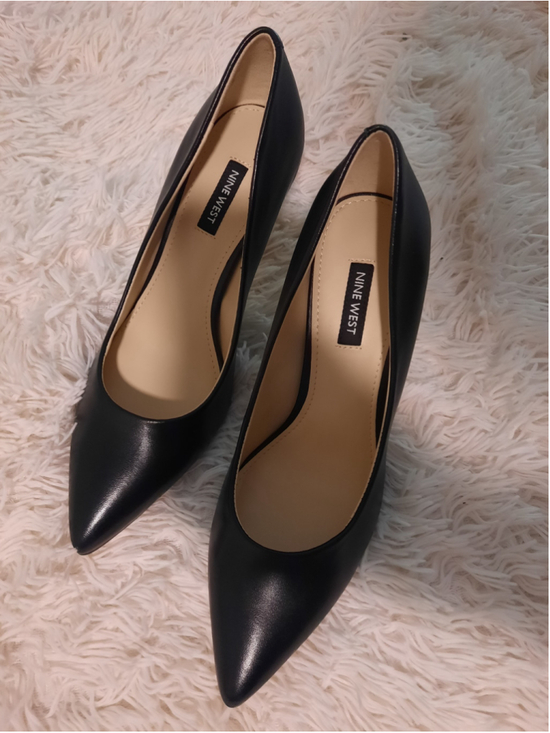 Nine West Shoes - Women's Nine West Black Pointed Toe Stiletto Heels Size 8.5